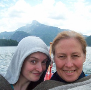 Cuddled up to stay warm before getting into the 12°C water of the Mondsee